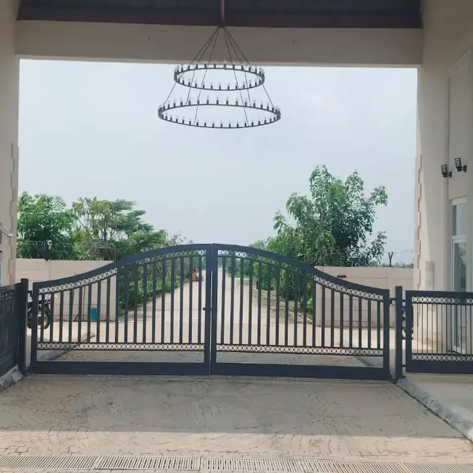 entrance gate of araville farms naugaon