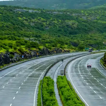 Wide roads with Aravalli view